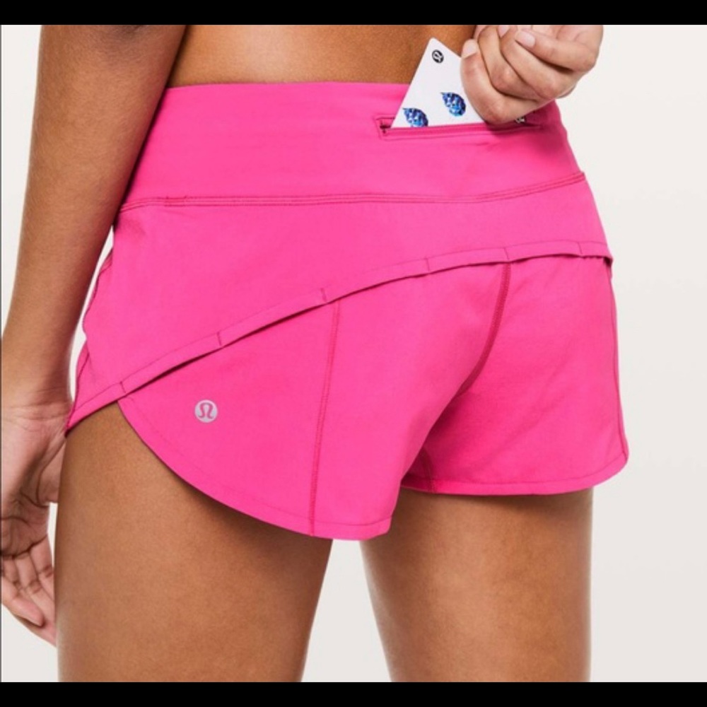 Lululemon Sonic Pink 2.5 speed up shorts
